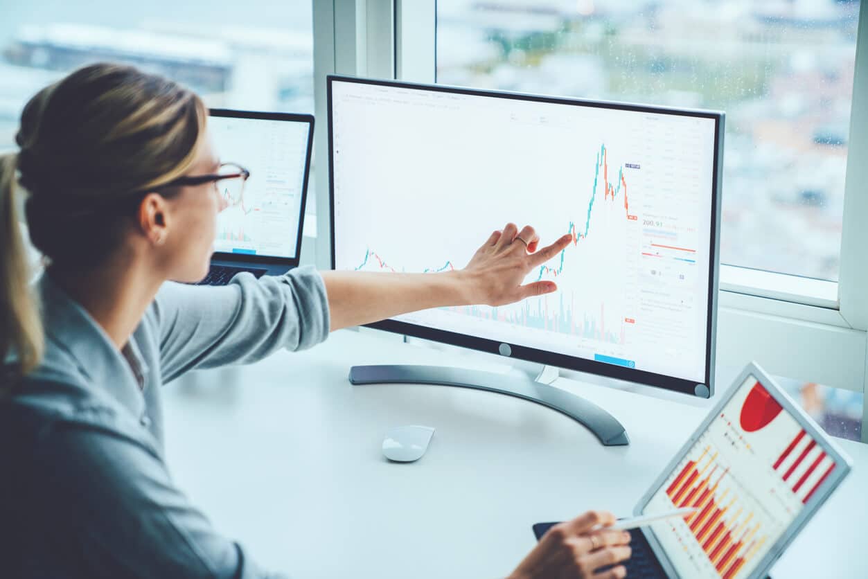 How to Achieve Supply Chain Visibility in Volatile Times
